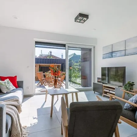 Holiday home Huswell - Family-friendly House With Sunny Terrace And Garden